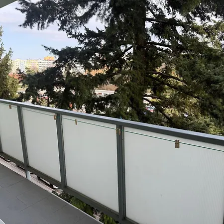 Flexihome Sk - Markusova - 70m2 - 3 Bedroom *